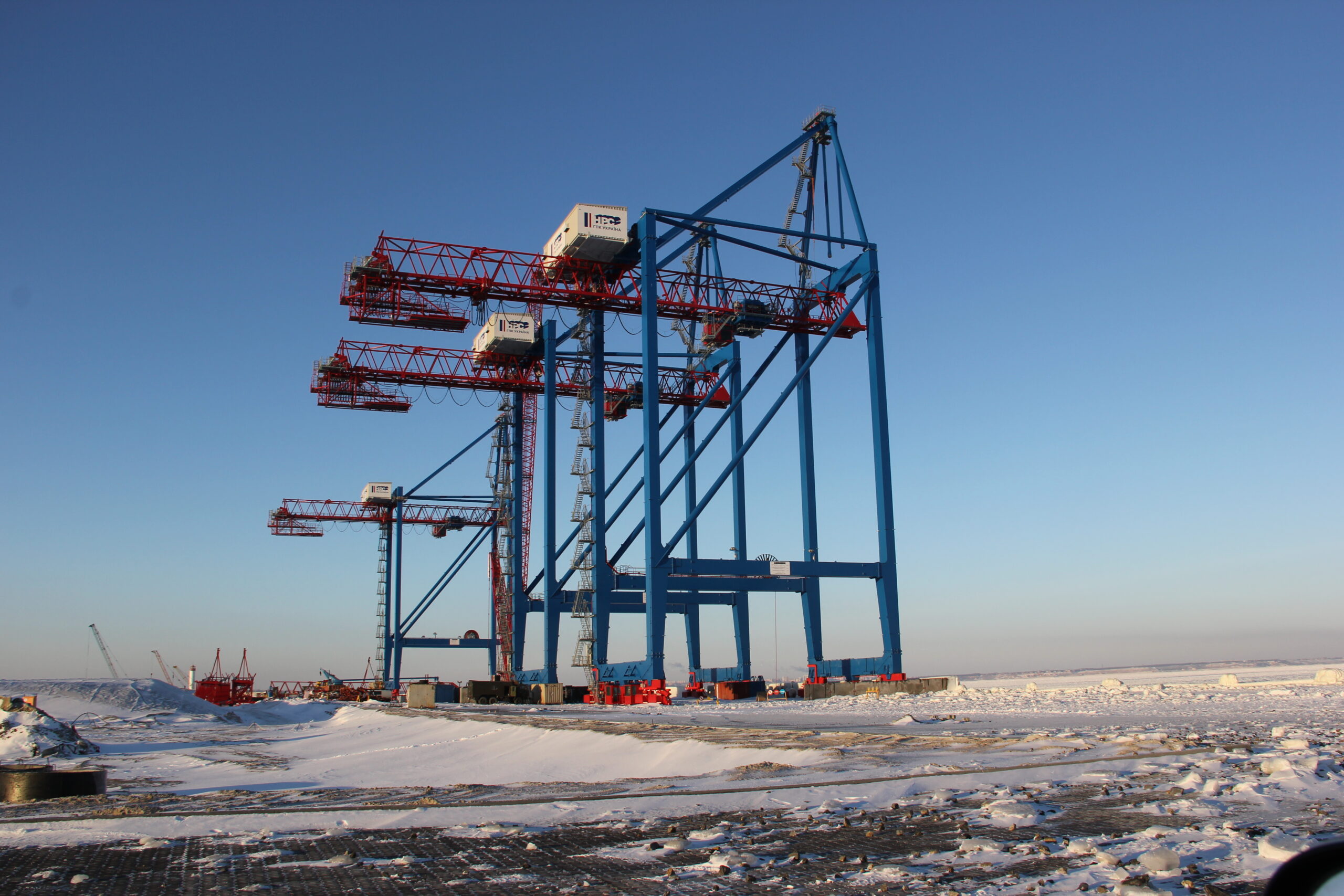 Port Crane Assembly & Heavy Lift Operations – Port of Odesa