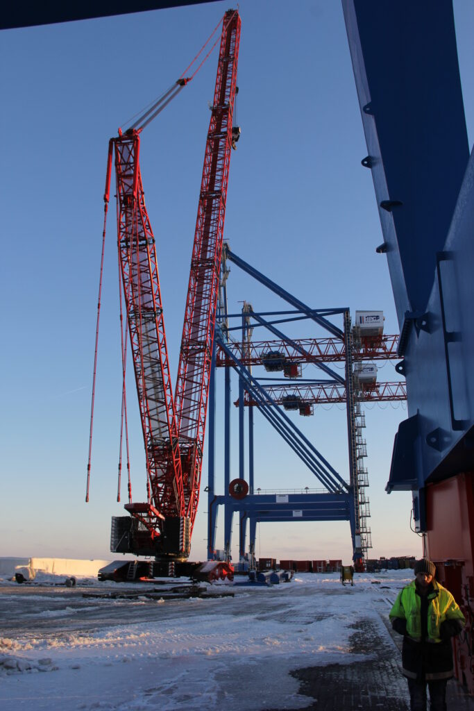 Port Crane Assembly & Heavy Lift Operations – Port of Odesa